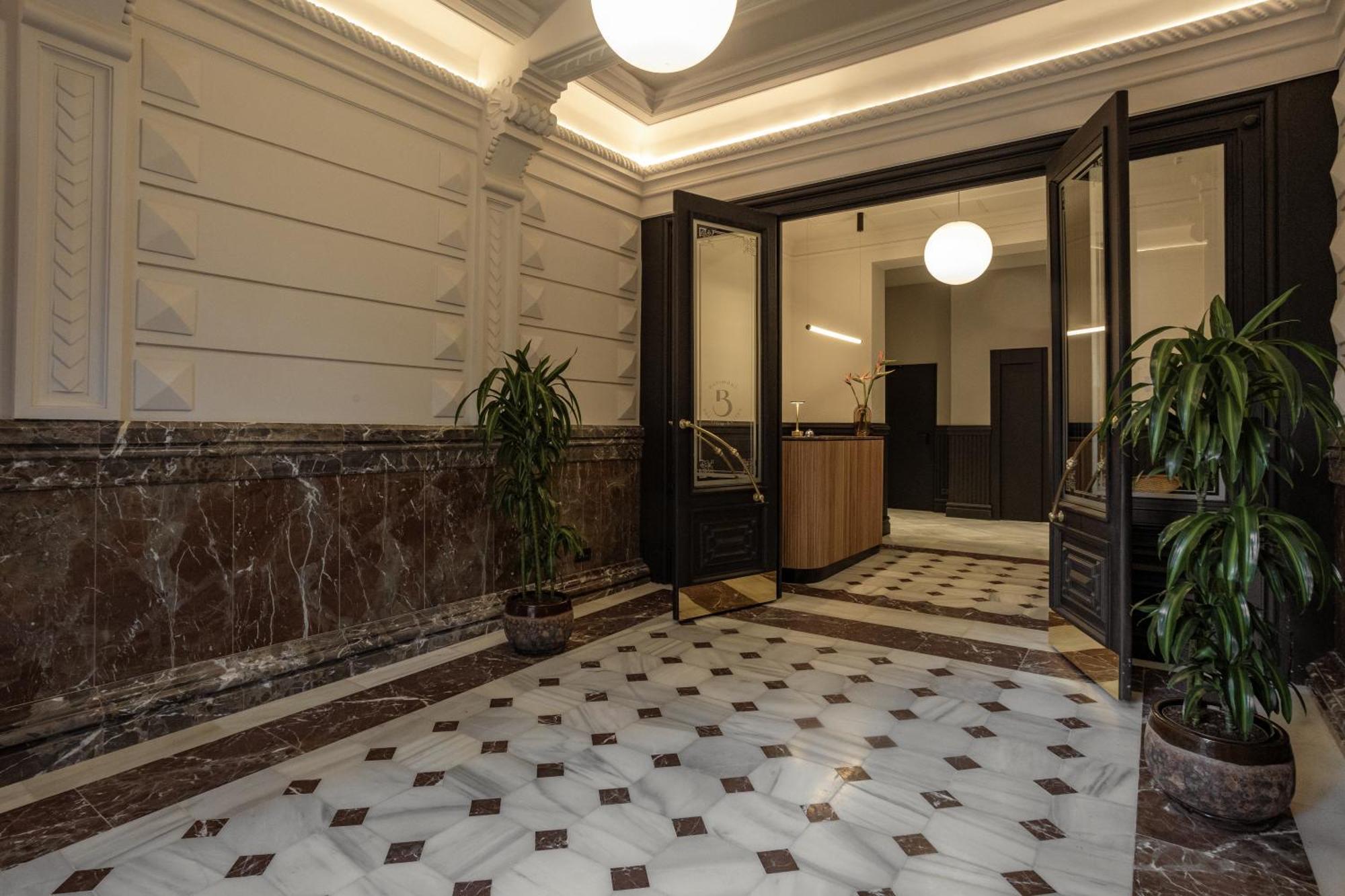 Batimont Suites & Apartments Bilbao Eksteriør billede