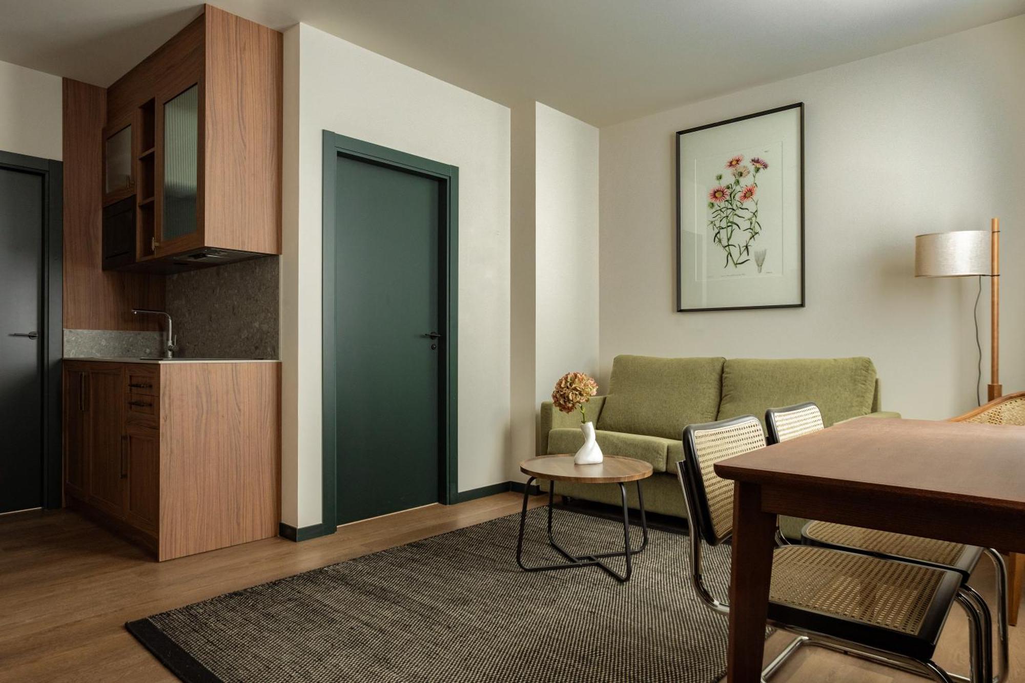 Batimont Suites & Apartments Bilbao Eksteriør billede
