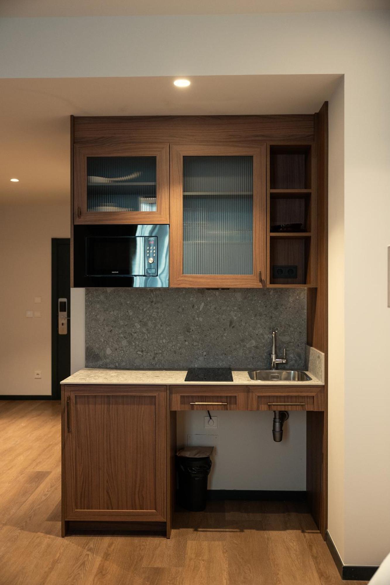 Batimont Suites & Apartments Bilbao Eksteriør billede